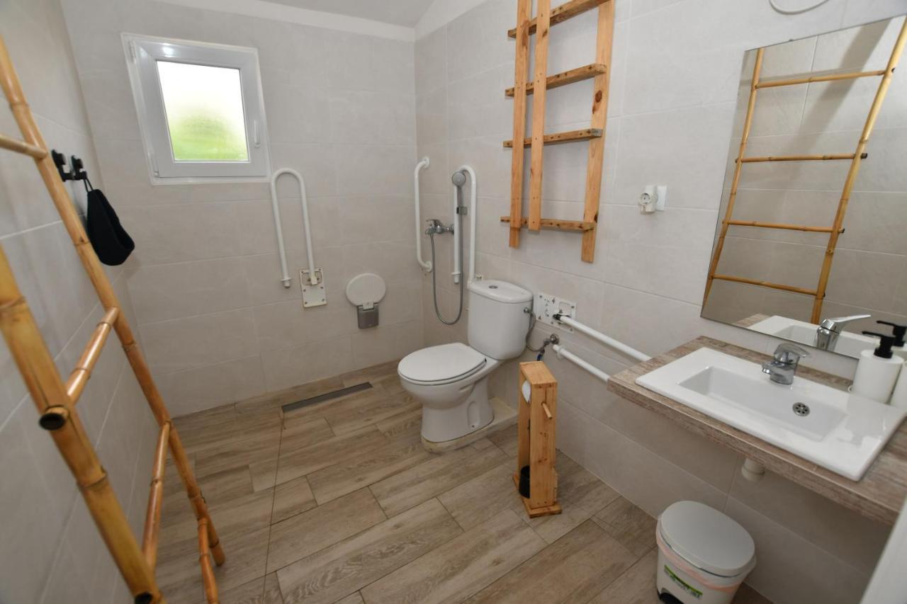 Zenia Hostel Playa Flamenca Ngoại thất bức ảnh